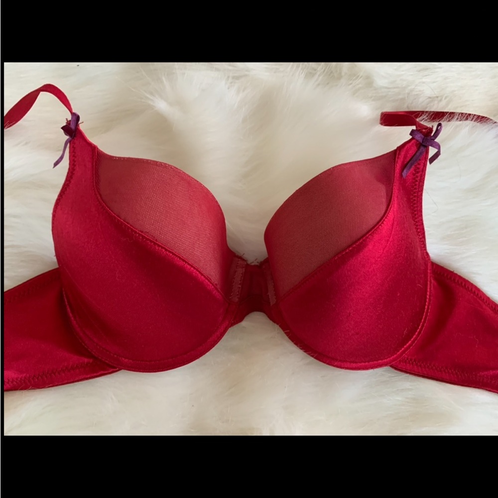 Women’s Padded Push-up Underwire Red Bra NWOT Size 36C